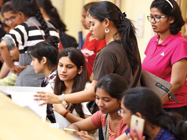 Higher Educational Institutions request for students to be vaccinated before returning to campus