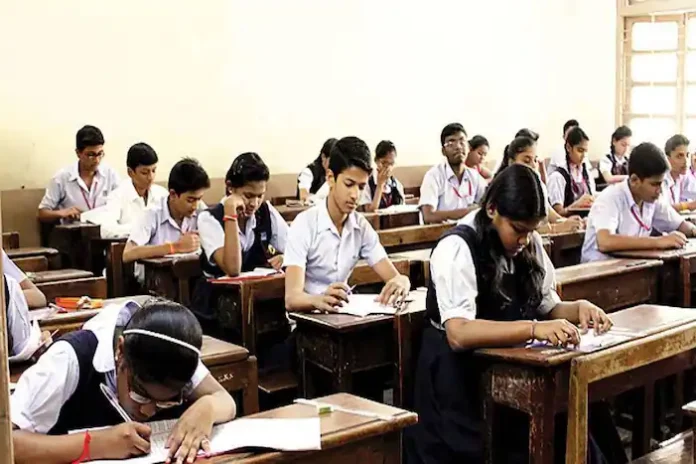 Allahabad HC Asks Schools to Refund 15% of Fees For 2020-21