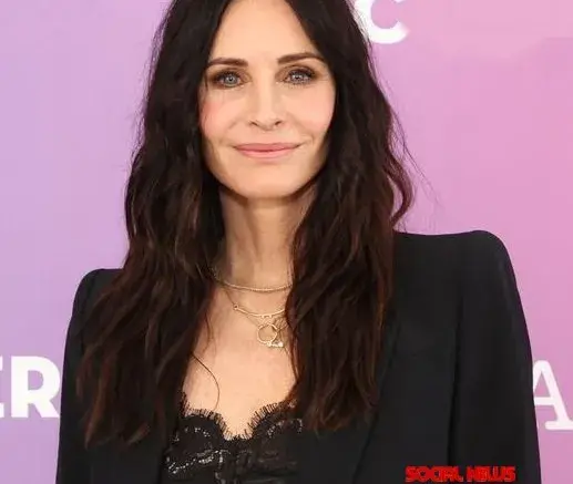 Courteney Cox is ‘fine’ with turning 60; loves that she’s ‘still working after all this time’
